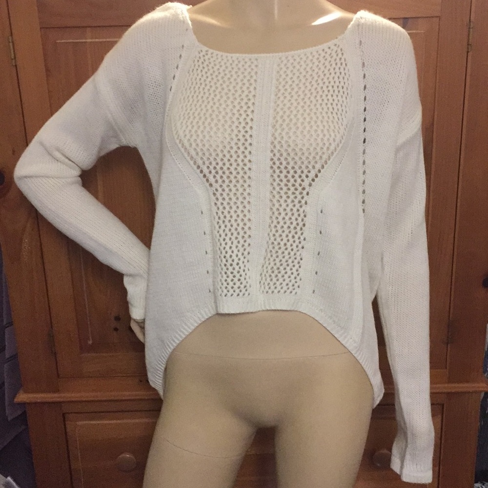 Francesca’s Ivory Oversized Cropped Knit Sweater